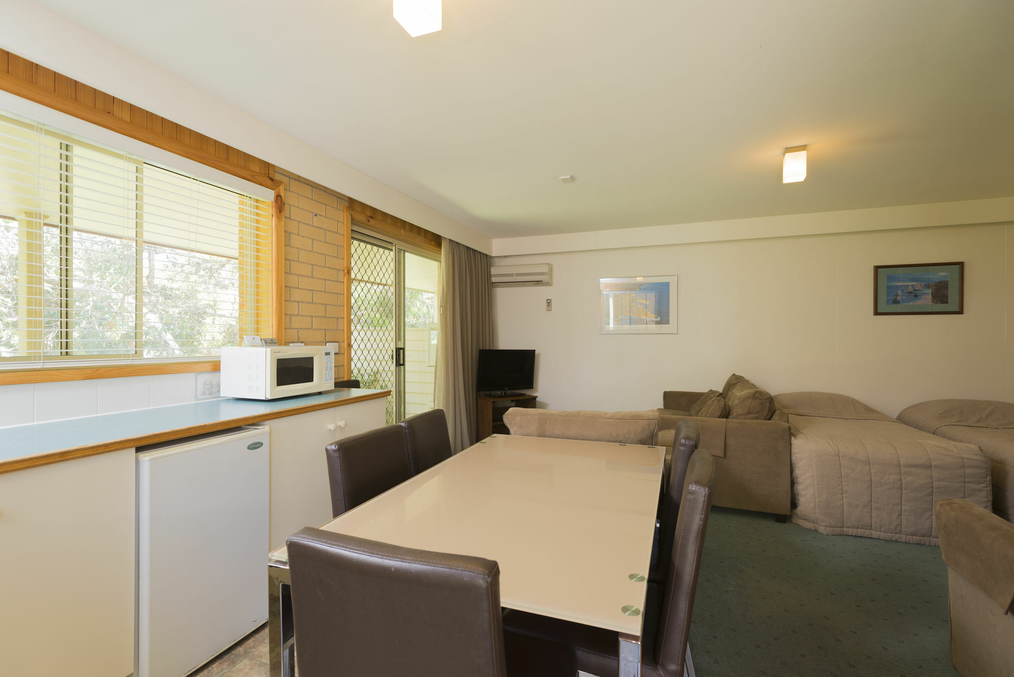 Port Campbell Parkview Motel & Apartments Bagian luar foto